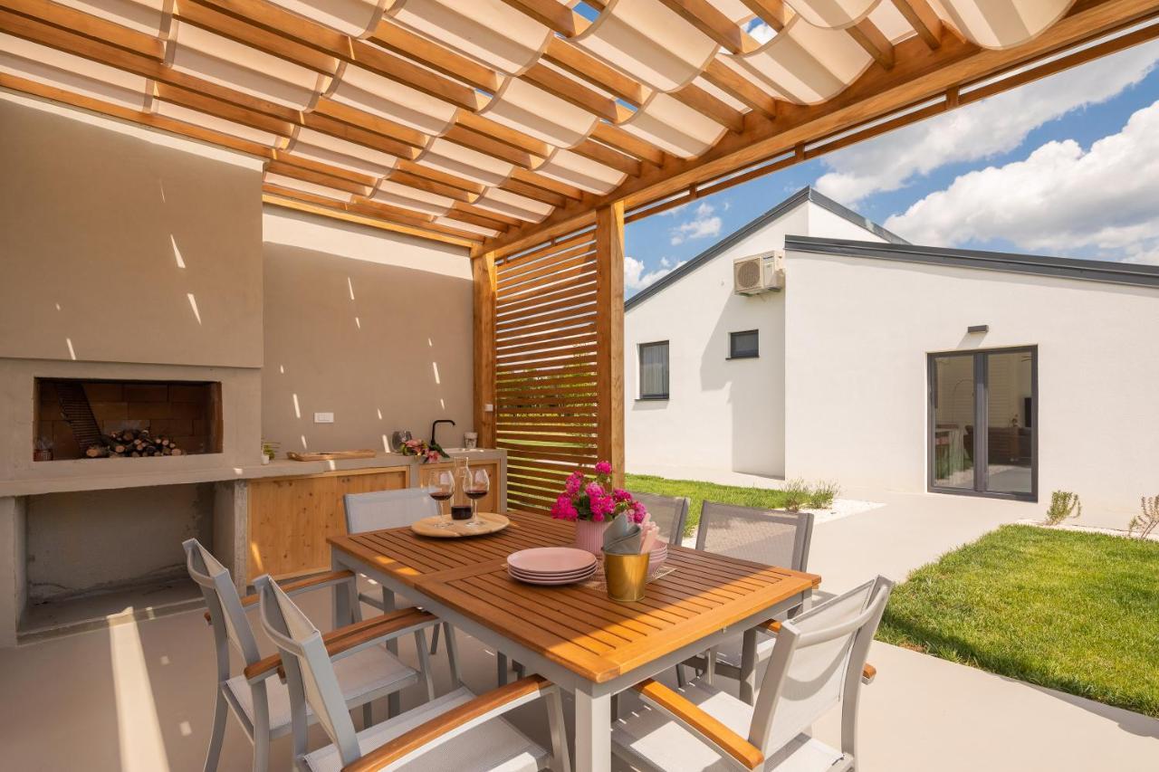 Bandelli Villas Oklaj Dış mekan fotoğraf